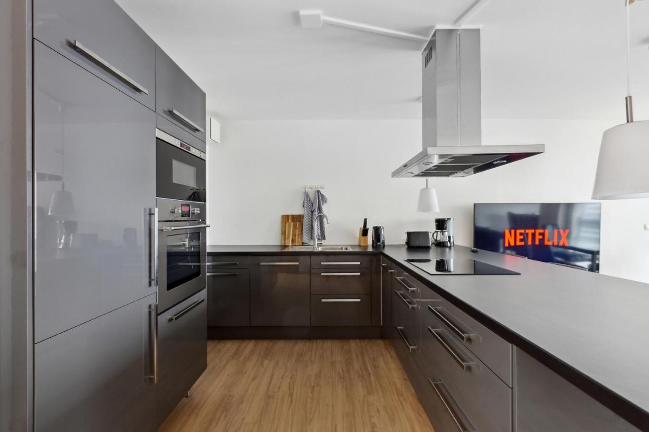 Eindrucksvolle Zwei-Zimmer-Wohnung Mit Balkon Und Grosser Kueche Leipzig Extérieur photo